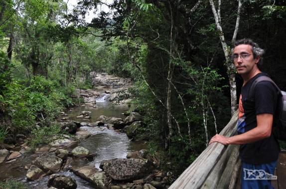 Trilha para a cachoeira do Siriú, em Garopaba, no litoral sul de Santa Catarina